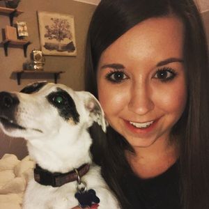 Meet your Posher, Maegan